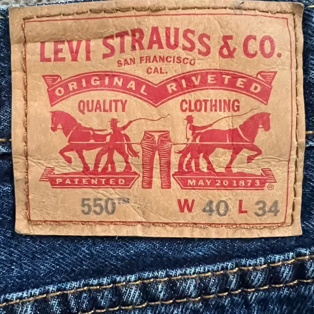 Levi’s Men's‎ Relaxed Straight Leg Cotton Red Tab Jeans Sz. 40